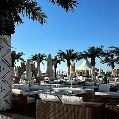 Sol E Mar New 1 Bedroom 300 M To